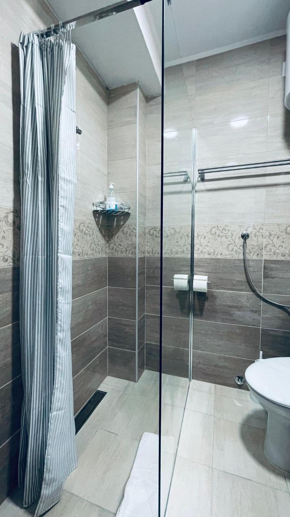 Kollar D Guest House - Prenociste Rooms Subotica Exterior foto